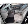 Image 25 : A12 --  2004 TOYOTA COROLLA CE , Black , 299,999 TMU  KM's