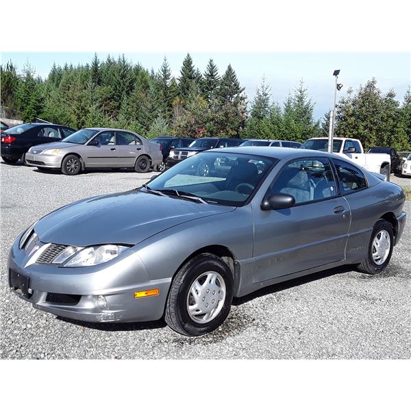 A3 --  2003 PONTIAC SUNFIRE  , Grey , 132230  KM's