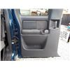 Image 33 : G1 --  2001 GMC SIERRA EST CAB 4X4 , Blue , 52313  KM's
