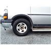 Image 15 : J6 --  2003 GMC SAVANNA , Brown , 350874  KM's