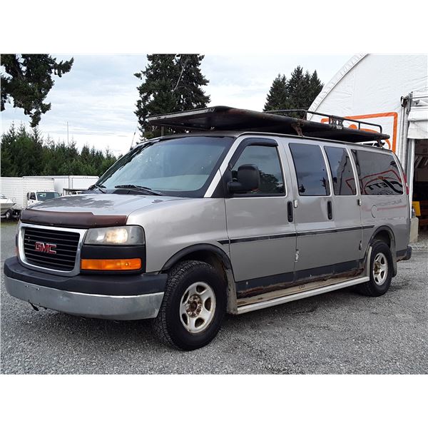 J6 --  2003 GMC SAVANNA , Brown , 350874  KM's