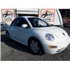Image 3 : F4 --  2001 VOLKSWAGEN NEW BEETLE GLS , White , 119789  KM's