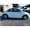 Image 4 : F4 --  2001 VOLKSWAGEN NEW BEETLE GLS , White , 119789  KM's