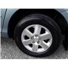 Image 10 : D6 --  2004 TOYOTA SIENNA CE , Blue , 207832  KM's