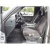 Image 42 : 0ZNOONB --  2001 CHEVROLET SIVERADO 2500 H.D FOOD TRUCK , White , 335299  KM's