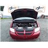 Image 15 : A6 --  2005 DODGE CARAVAN SE , Red , 265067  KM's