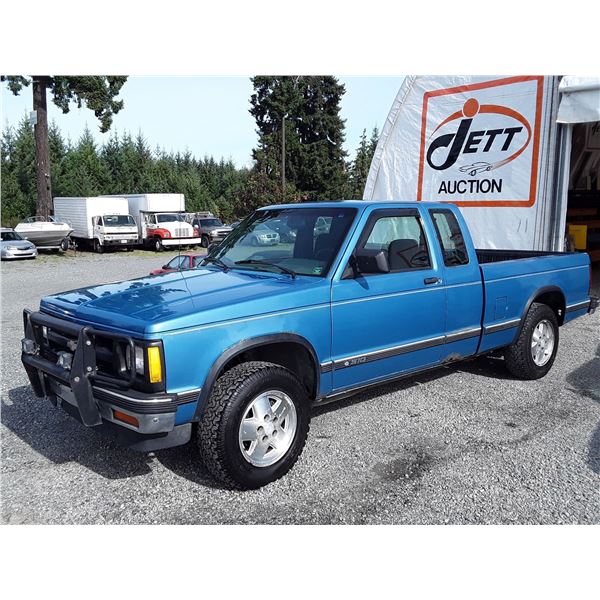 A7 --  1993 CHEVROLET S10 , Blue , 318606  KM's