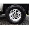 Image 21 : G4 --  2004 CHEVROLET SILVERADO 2500 H.D. 4X4 , Silver , 244430  KM's