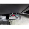Image 52 : G4 --  2004 CHEVROLET SILVERADO 2500 H.D. 4X4 , Silver , 244430  KM's