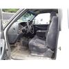 Image 24 : A12C --  2000 CHEVROLET SILVERADO 2500 EXT CAB 4X4 , White , 214,070 MILES  KM's