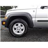 Image 18 : D6 --  2006 JEEP LIBERTY SPORT TRAIL RATED 4X4 , Silver , 222011  KM's