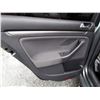 Image 22 : H3 --  2007 VW RABBIT , Green , 250811  KM's