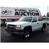 Image 1 : G1 --  2003 CHEVROLET SILVERADO 2500 H.D.  4X4 , White , 302032  KM's