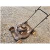 Image 3 : Brute 22" push Mower