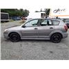 Image 8 : A4 --  2004 PONTIAC VIBE , Grey , 283592  KM's