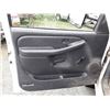 Image 25 : A12C --  2000 CHEVROLET SILVERADO 2500 EXT CAB 4X4 , White , 214,070 MILES