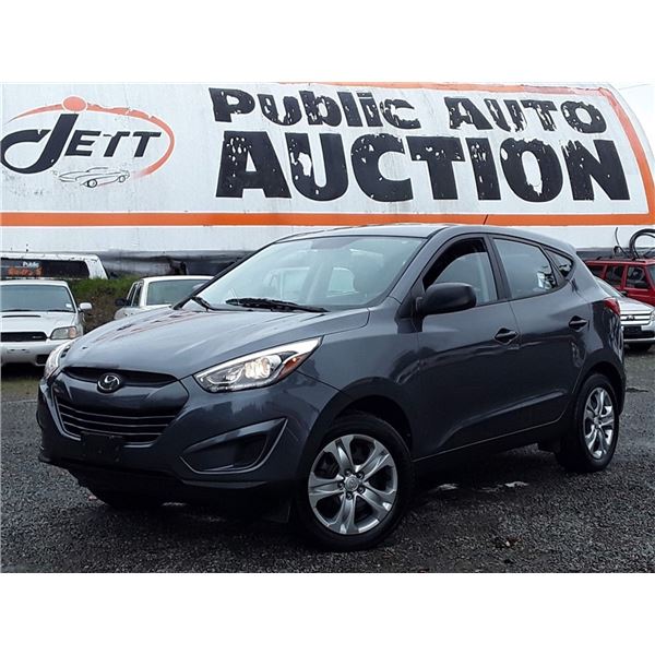 C5 --  2015 HYUNDAI TUCSON GLS , Grey , 85230  KM's