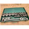 Image 1 : Large Socket Set in Green metal Box