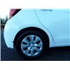 Image 21 : A1 --  2017 TOYOTA YARIS L , White , 312759  KM's  "NO RESERVE"