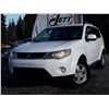 Image 2 : F3 --  2009 MITSUBISHI OUTLANDER SE 4X4 , White , 184174  KM's