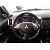 Image 52 : F3 --  2009 MITSUBISHI OUTLANDER SE 4X4 , White , 184174  KM's
