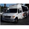 Image 3 : 0A --  2001 FORD ECONOLINE E450 BUS , White , 443908  KM's
