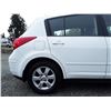 Image 21 : C4 --  2009 NISSAN VERSA SL  , White , 102681  KM's