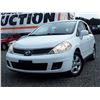 Image 2 : C4 --  2009 NISSAN VERSA SL  , White , 102681  KM's