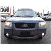 Image 3 : E4 --  2005 FORD ESCAPE XLT AWD , Blue , 238735  KM's