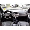 Image 48 : E4 --  2005 FORD ESCAPE XLT AWD , Blue , 238735  KM's