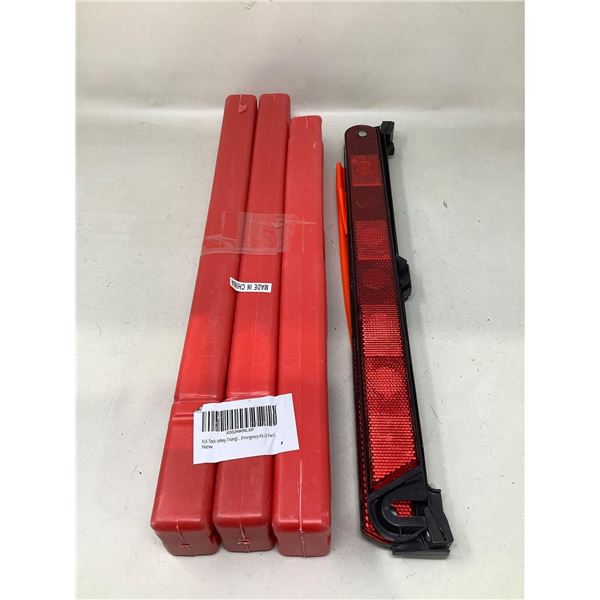Safety Triangle Emergency Kit 3 Pack