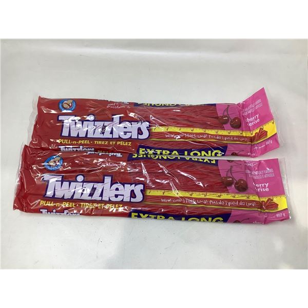 Twizzlers Extra Long Pull n Peel Candy (2 X 652G)