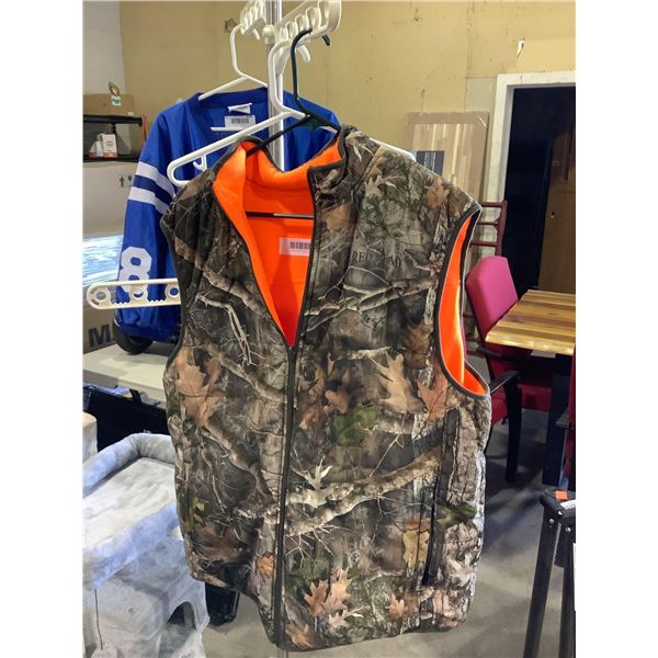 Red Head Men's Size XL Camo Vest