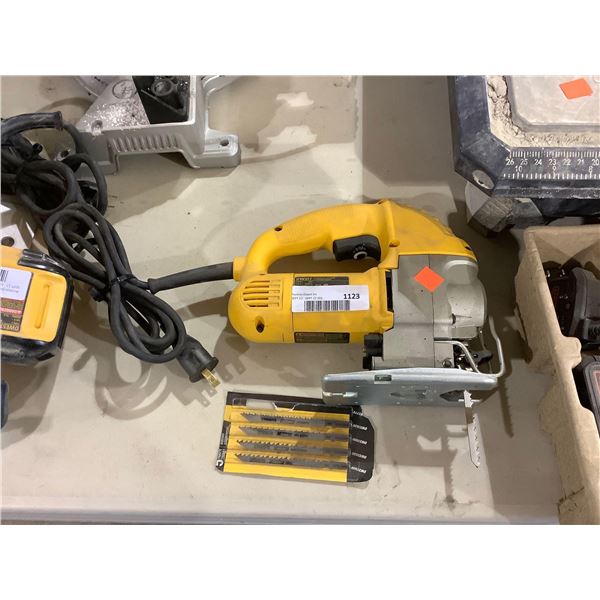 Dewalt Orbital Jig Saw 1in Stroke - Model: DW317