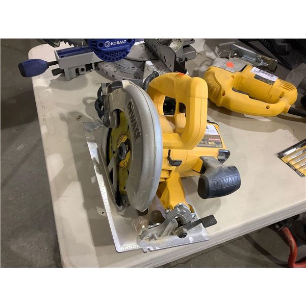 Dewalt 7-1/4in Circular Saw - Model: DWE575