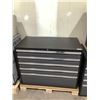 Image 1 : Metal Tool Box in Grey (42in x 22in x 32 1/2in)