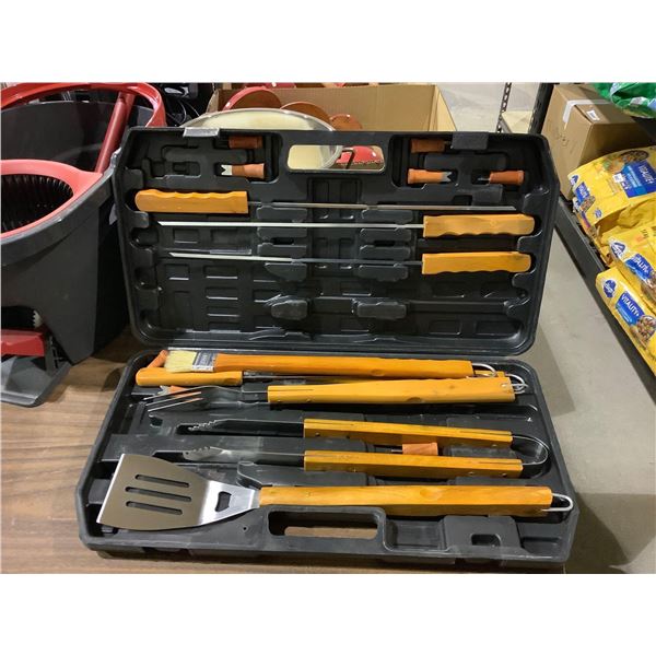 Barbecue Grilling Tool Set