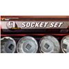 Image 2 : JUMBO 9 PIECE SOCKET SET