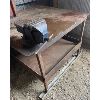 Image 1 : 4 X 4 WELDING BENCH W/ VICE