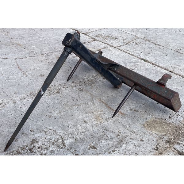QUICKE STYLE 1 PRONG BALE SPEAR