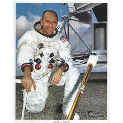 Astronaut Alan Bean Signed Color NASA Photo.