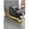 Image 2 : In Original Box TDC Headliner Projector for 2 x 2" Slides