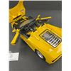 Image 3 : 1:18 Scale Yellow Ferrari F50