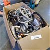 Image 1 : LARGE BOX OF STORE RETURN FAUCETS AND PARTS