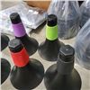 Image 2 : 4 NEW SILINCONE TOP COLORED PILON SETS AND MESH BALL BAG