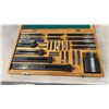 Image 2 : MITUTOYO 5210-221-1945 MACHINIST  MICROMETER SET COMPLETE RETAIL $2500