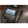 Image 2 : QP-4000 GAS PRESSURE WASHER WITH 2 GUNS AND HOSE