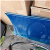 Image 2 : 3 sheets of blue Lexan
