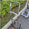 Image 2 : HARD WHEEL MOVING DOLLY