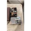 Image 3 : LOT OF LEONARDO DA VINCI BOOKS, BACKGAMMON SET, VINTAGE RADIO AND RAZOR